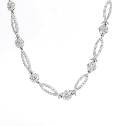 Elegant White Gold Necklace with Sparkling Diamonds (CX5218)